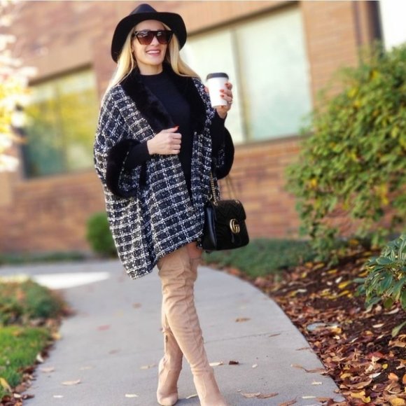 🔥BACK IN STOCK! CHANTELLA Tweed Cape ☆BEST SEL… - Picture 3 of 14